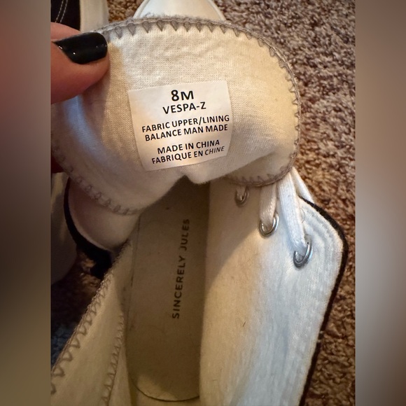 Sincerely Jules - Picture 6 of 7